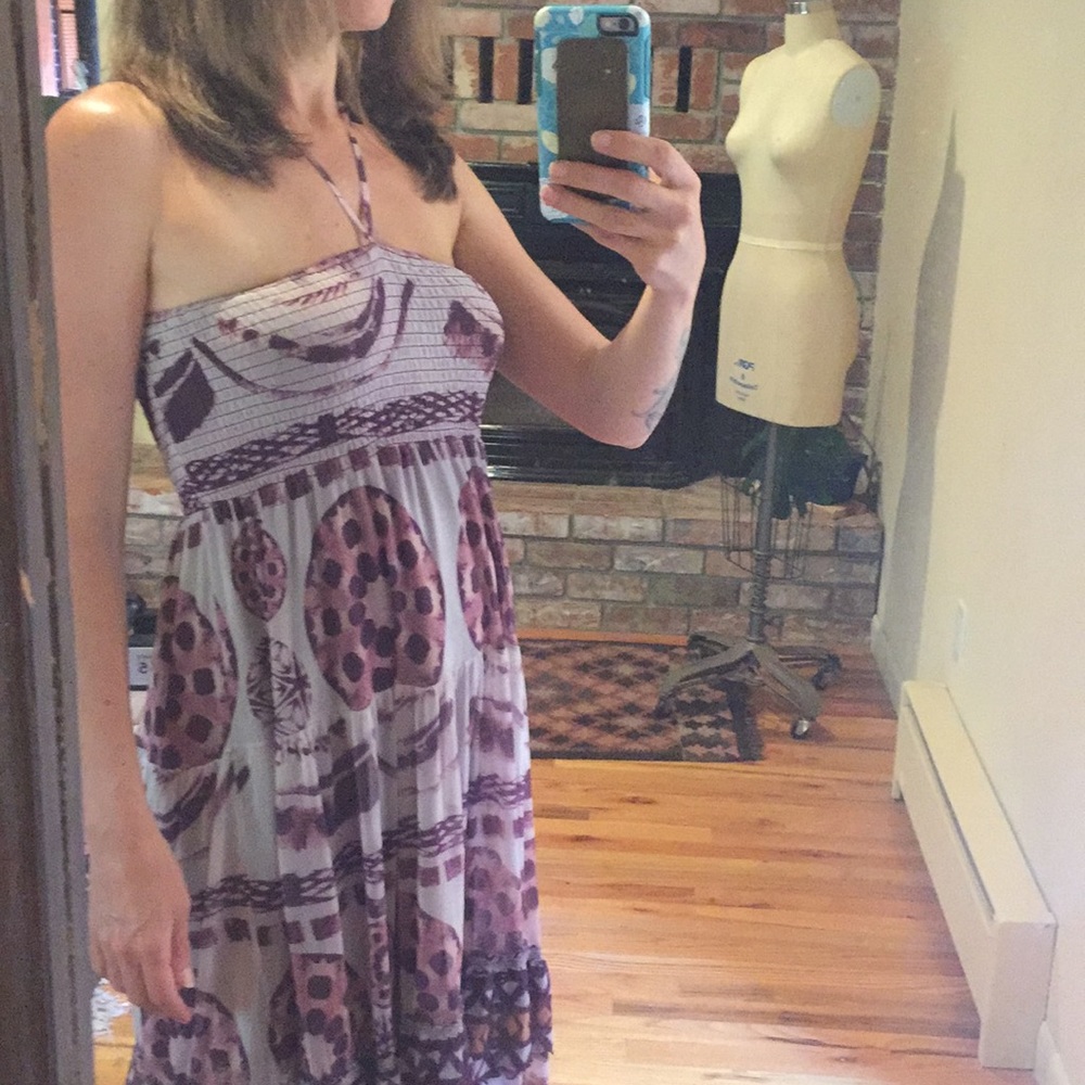 Strapless ruffled mesh dress